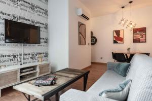 UrbanChicMalaga Historic Centre Free Parking Rooftop Pool