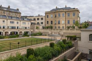Bath Penthouse with amazing views and lift access - 4-star hotels in Bath