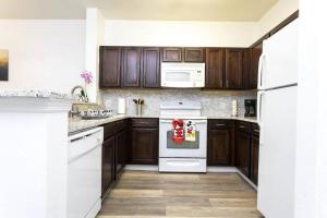 Your Orlando stay 15 min to Disney - DVH01