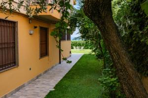 Lakefront apartment - Rivalunga