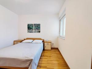 Spacious Apt in Tisno Near Garden Resort – 4 Min