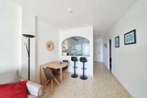 Apartamento Balcón de San José, piscina, parking