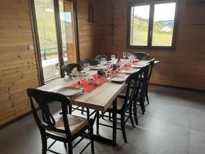 Chalets Chalet Les Sapins sauna au pied des pistes : photos des chambres