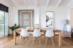 The Sea House pool and amazing ocean views