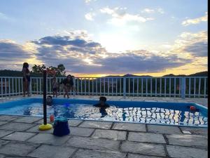 Casa de Chácara Por do Sol