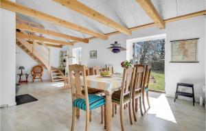 3 Bedroom Beautiful Home In Havndal