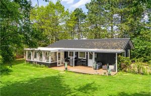 2 Bedroom Awesome Home In Farsø