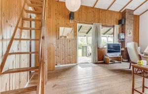 3 Bedroom Awesome Home In Sydals