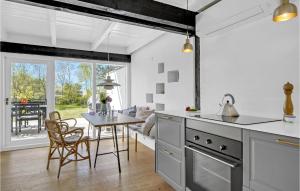Stunning Home In Vejby With Wifi