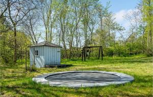 Stunning Home In Vejby With Wifi