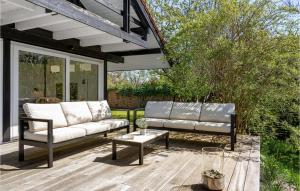 Stunning Home In Vejby With Wifi