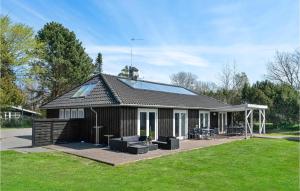 Stunning Home In Gilleleje With Sauna