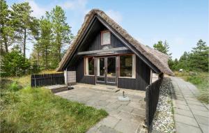 Two-Bedroom Holiday Home In Blavand