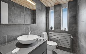 Stunning Home In Kruså With Wifi