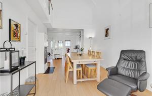 Gorgeous Apartment In Bagenkop