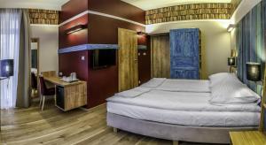Deluxe Double or Twin Room with Balcony room in Willa Sudety