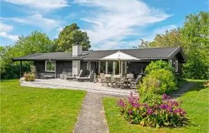 3 Bedroom Stunning Home In Tisvildeleje - Tisvildeleje