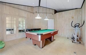 Nice Home In Ebeltoft With Kitchen