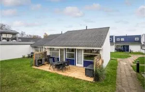2 Bedroom Lovely Home In Væggerløse - Nykøbing Falster