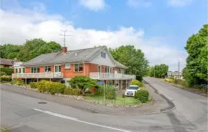 1 Bedroom Cozy Apartment In Allinge - Sandkås