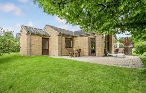 Three-Bedroom Holiday Home In Ebeltoft - Femmøller