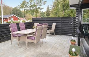 Two-Bedroom Holiday Home In Ansager