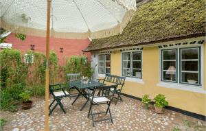 3 Bedroom Cozy Home In Fanø