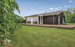 Awesome Home In Vinderup With Wifi