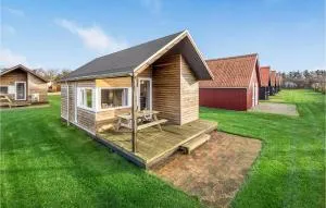 2 Bedroom Amazing Home In Ulfborg - Øhuse