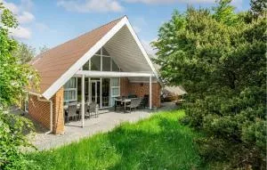 6 Bedroom Stunning Home In Rømø - Toftum