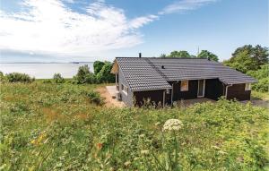 Three-Bedroom Holiday Home In Kalundborg