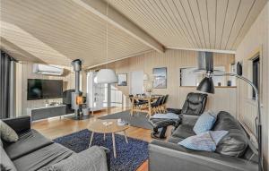 3 Bedroom Awesome Home In Harboøre