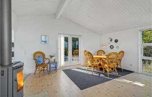 Awesome Home In Gørlev