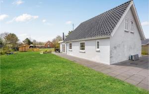 Holiday Home Glesborg With A Fireplace 7