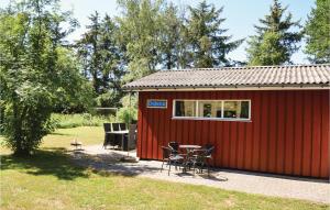 Three-Bedroom Holiday Home In Strandby