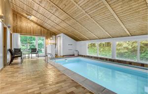 Beautiful Home In Glesborg With Sauna