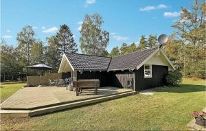 Lovely Home In Hals With Kitchen