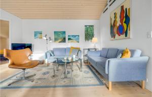 Three-Bedroom Holiday Home In Vaggerlose