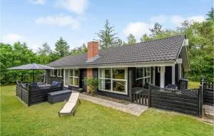 Lovely Home In Hals With Wifi - Egense