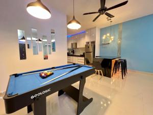 TcVila 12PAX NearTC DinosaurLand PoolTable, Netflix