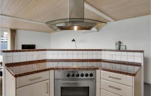 Three-Bedroom Holiday Home In Hejls