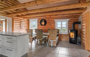 Nice Home In Gørlev With House Sea View