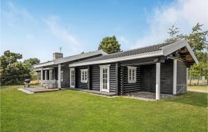 Nice Home In Gørlev With House Sea View