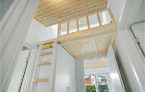 4 Bedroom Nice Home In Bogense