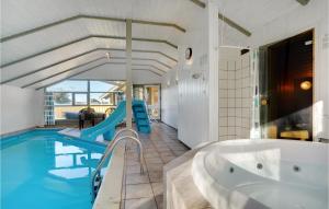 Gorgeous Home In Hvide Sande With Sauna