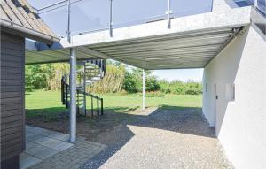 Three-Bedroom Holiday Home In Vinderup