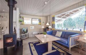 Three-Bedroom Holiday Home In Norre Nebel