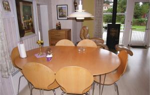 Three-Bedroom Holiday Home In Humble