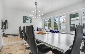 Eight-Bedroom Holiday Home In Ebeltoft