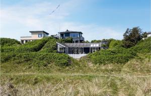 Cozy Home In Grenaa With House Sea View